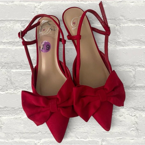other Shoes - Red Bow Pointed-Toe Slingbacks